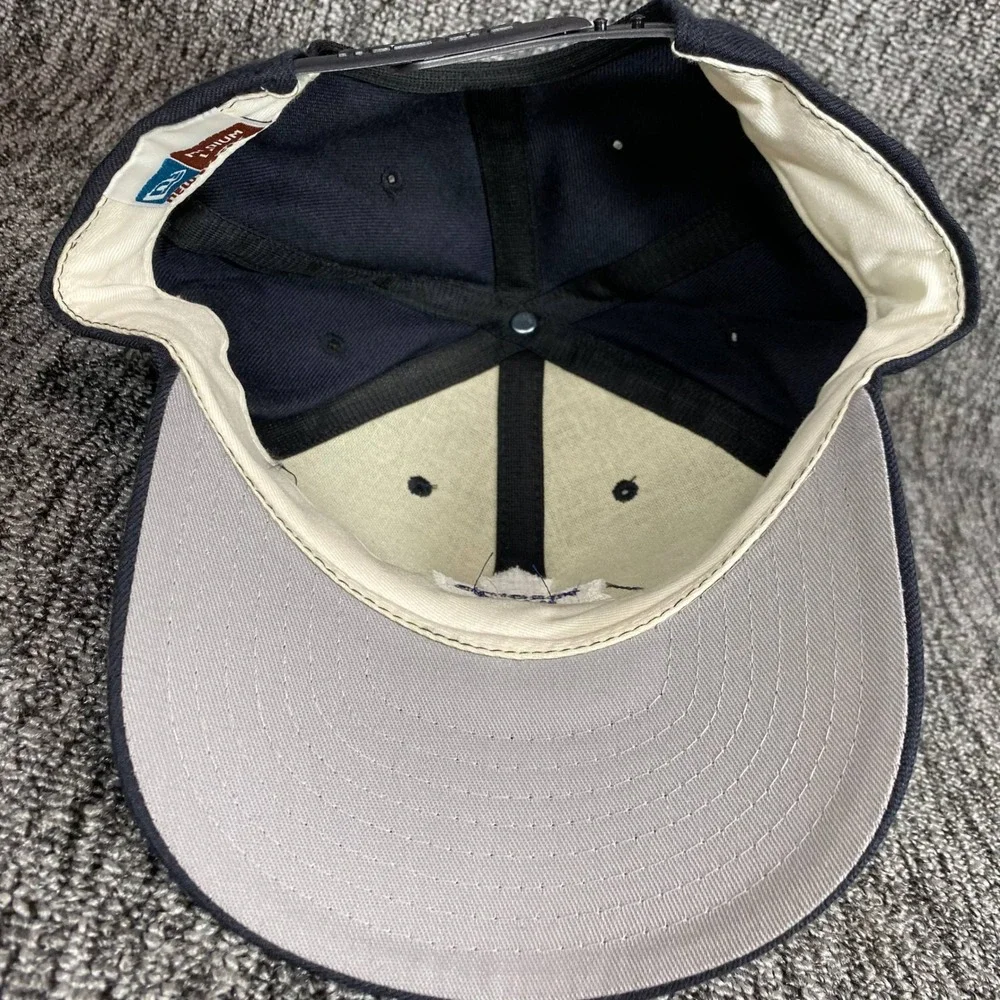 Vtg New Era Toronto Maple Leafs Hat Snapback Deadstock Blue NHL Cap Medium/Large